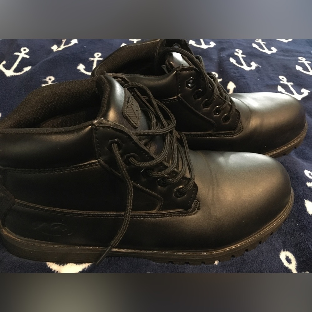 Mens Mountain Gear Boots - Picture 13 of 15